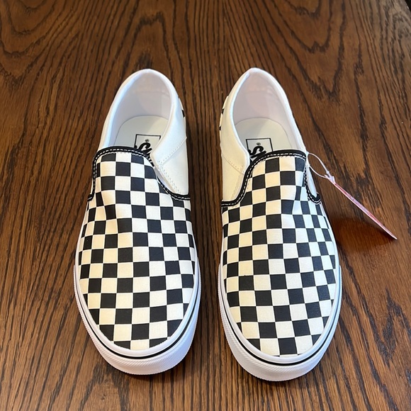 Vans Shoes - Vans Asher Slip-On Sneaker Checkerboard Black/White Size 10